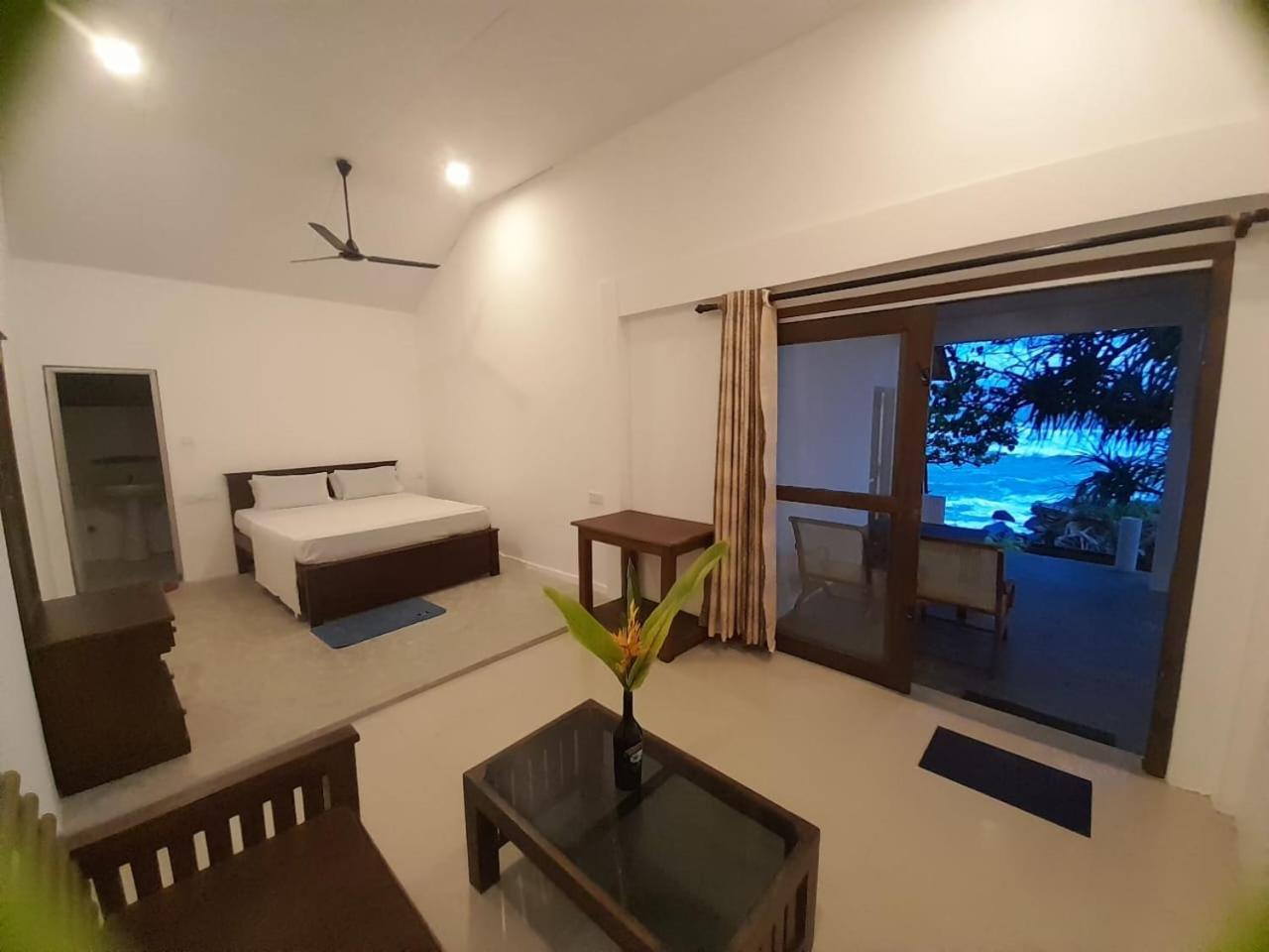 Sooriya Villa Talpe Exterior foto